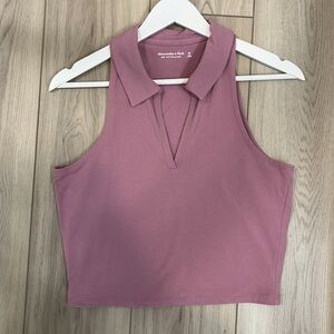Light Purple V-Neck Collared Cropped Top